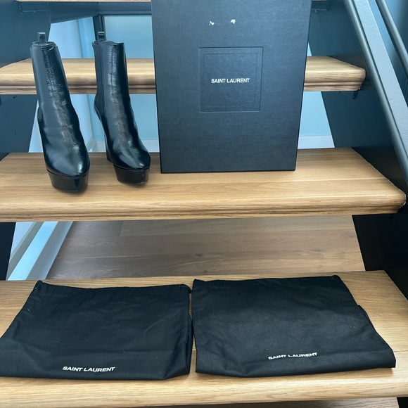 Saint Laurent 95MM Vika Platform Bootie - Picture 1 of 6